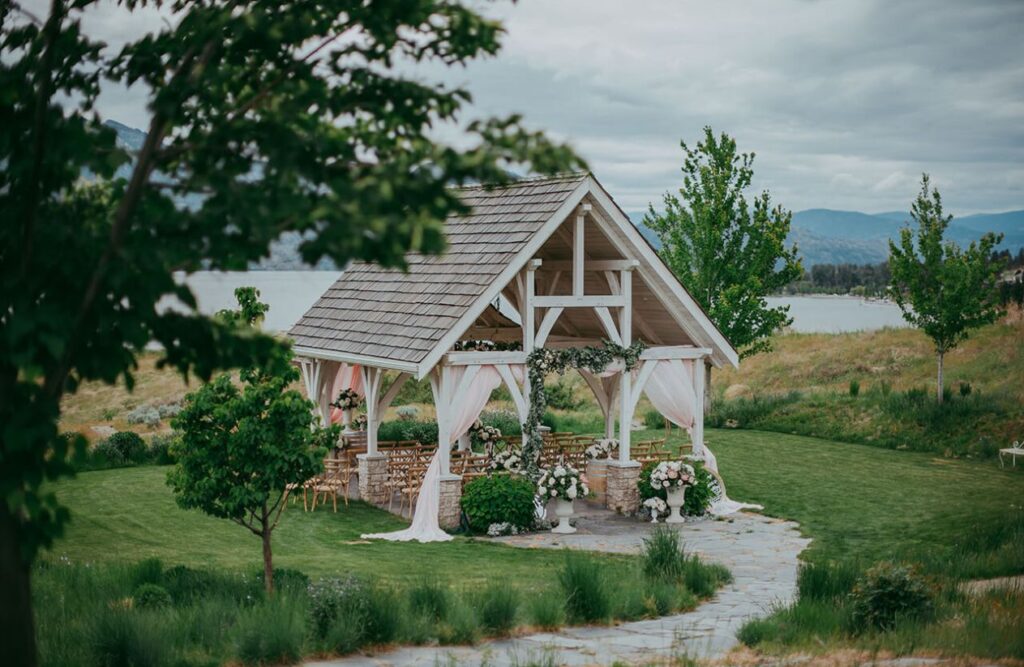 garden wedding outdoor venue in kelowna