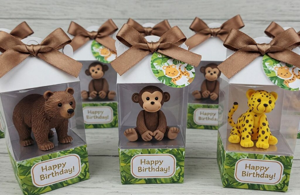 Memorable Party Favors safari theme