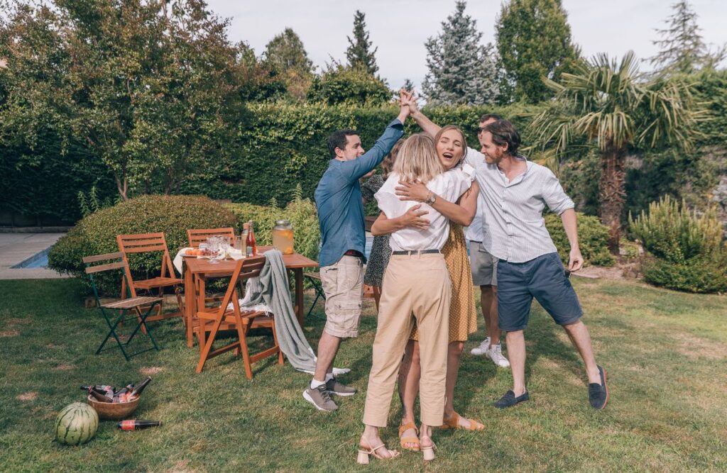 Tips for Planning a Memorable High School Reunion: A Step-by-Step Guide 9 The Day Of Ensuring a Flawless Execution