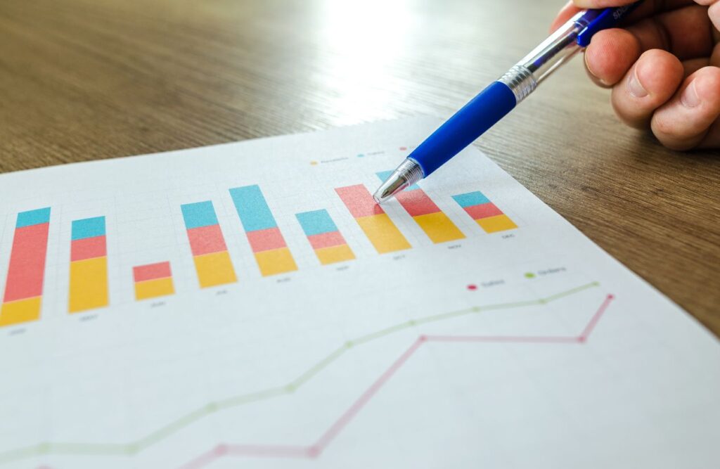 Maximizing Engagement: The Ultimate Guide to Corporate Breakout Sessions 8 Measuring Success & Continuous Improvement