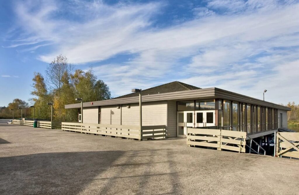 Discover Burnaby's Top 10 Outdoor Wedding Venues: From Enchanted Forests to Chic Urban Parks 5 Burnaby Lake Pavilion