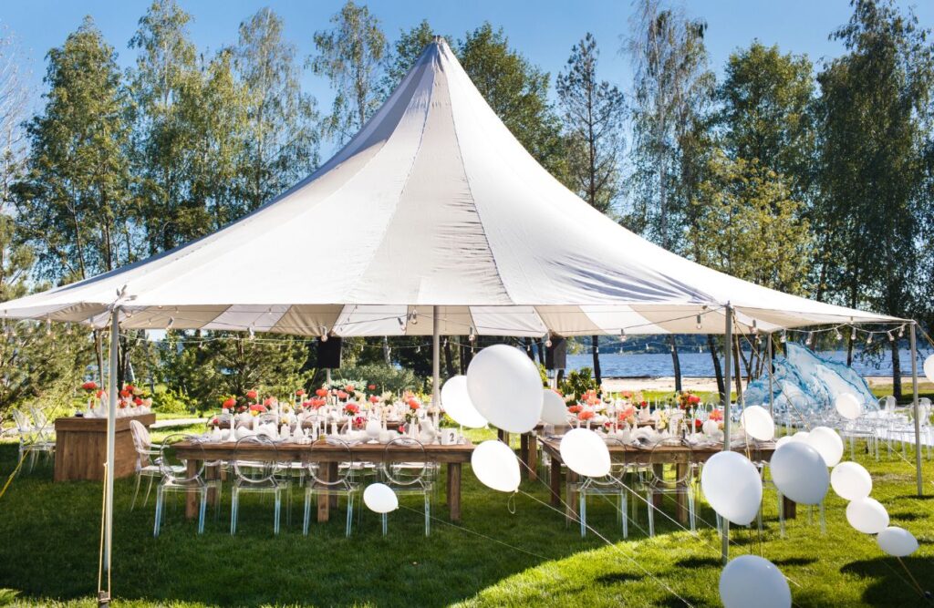 Top 10 Outdoor Venues in Vancouver, BC for Memorable Events 16 Navigating the Logistics Tips for a Smooth Outdoor Event