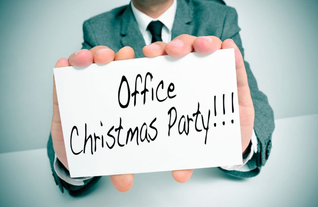 7 Essential Tips for Planning a Memorable Office Christmas Party 4 Selecting Your Party's Perfect Canvas