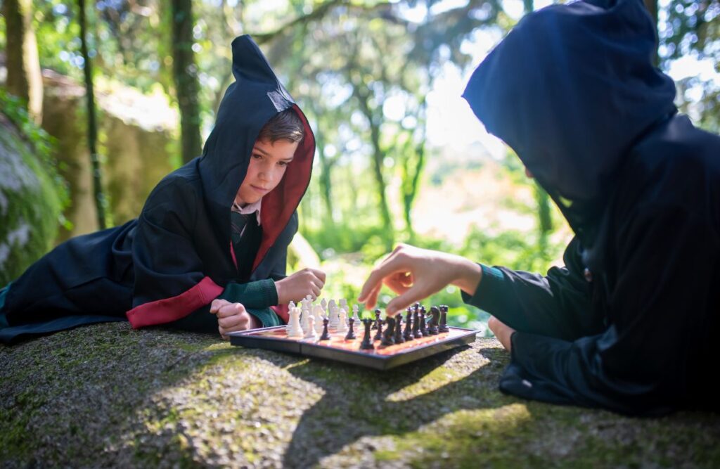 Harry Potter Themed Party: Spells for an Unforgettable Bash 4 Activities and Entertainment for a harry potter themed party