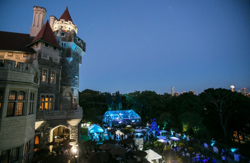 Outdoor Wedding Venues in Toronto: A Guide to the City's Best Spaces 4 Casa Loma Outdoor wedding venues in toronto