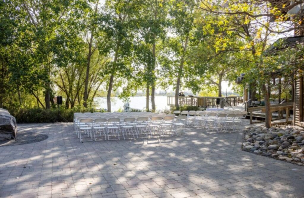 Top Outdoor Wedding Venues In Winnipeg: Find Your Perfect Prairie Setting 7 FortWhyte Alive outdoor wedding venue
