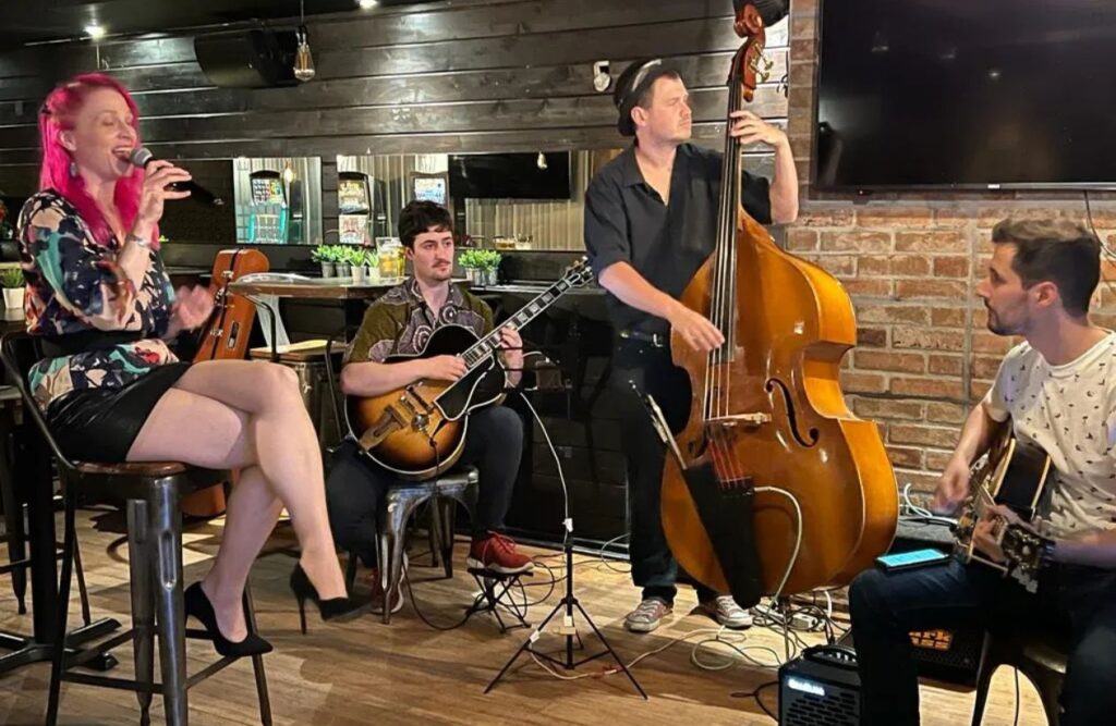 Jazz Duo Sarah & Martin jazz musician that you can hire