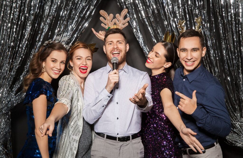 Recommended Christmas Party Entertainers