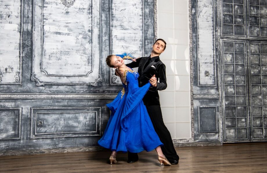 Entertainment for a Masquerade Ball: A Complete Guide to Creating an ...