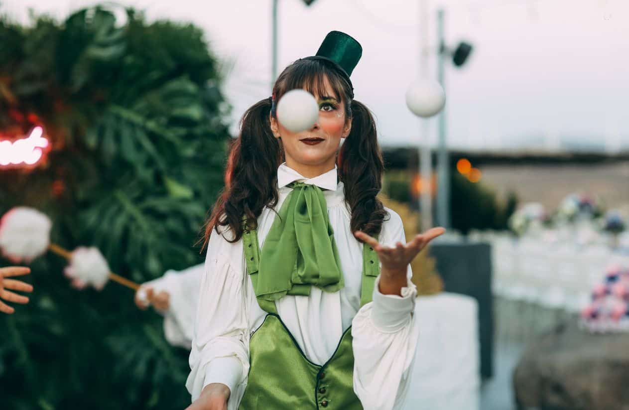 Best Circus Performers For Hire In Edmonton