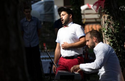 Best Wedding Singers For Hire in Toronto