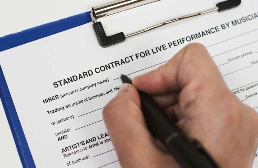 Booking Performers For A College Campus Event: A Step-by-Step Guide for Student Planners 10 Contracts, Logistics, and Riders when Booking performers for a college campus event