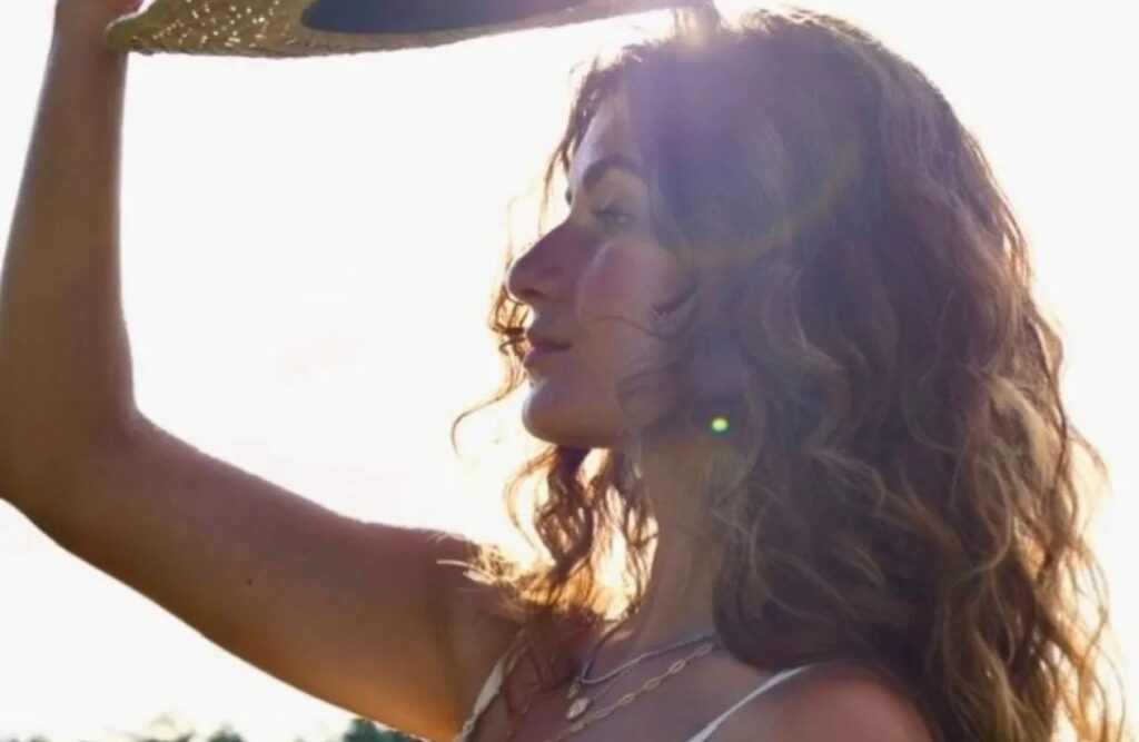 Kaylin singer in edmonton fore hire