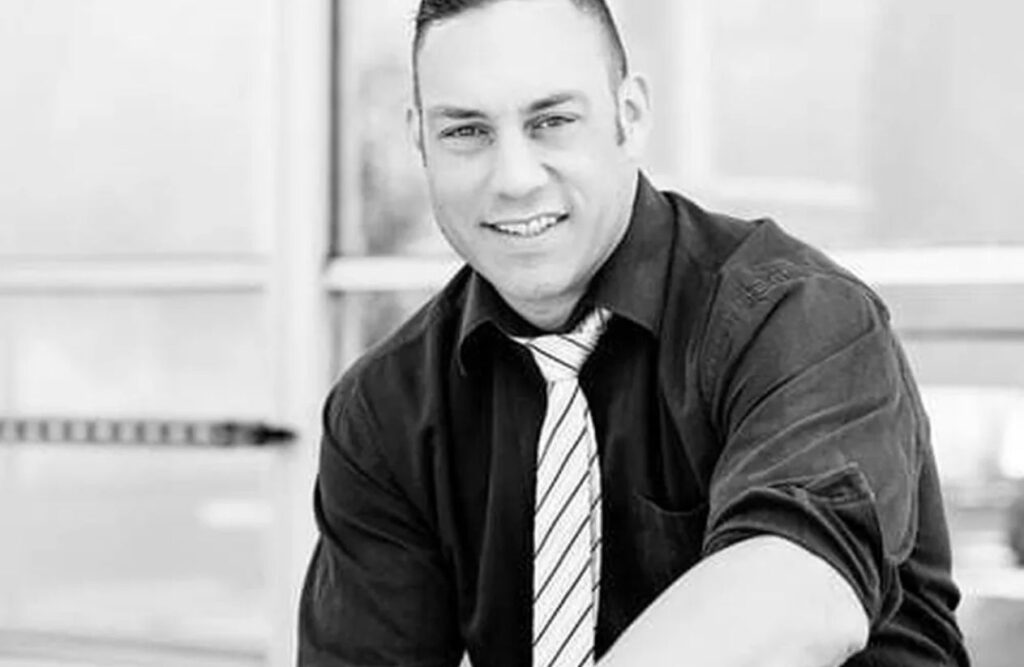 Best Wedding DJ in Vancouver: Meet the Vibe Architects 8 MCDJ Vancouver DJ