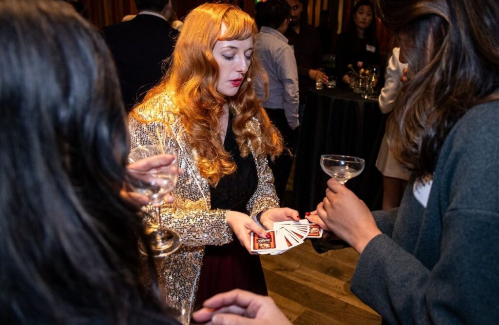 Strolling Magicians for Events: The Ultimate Icebreaker 4 strolling magicians for events are a good ice breaker