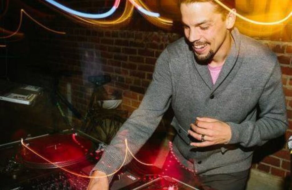 10 Highly-Rated Independent Wedding DJs for Hire in Calgary 3 Goodword DJ Services one of the best djs that you can hire in calgary