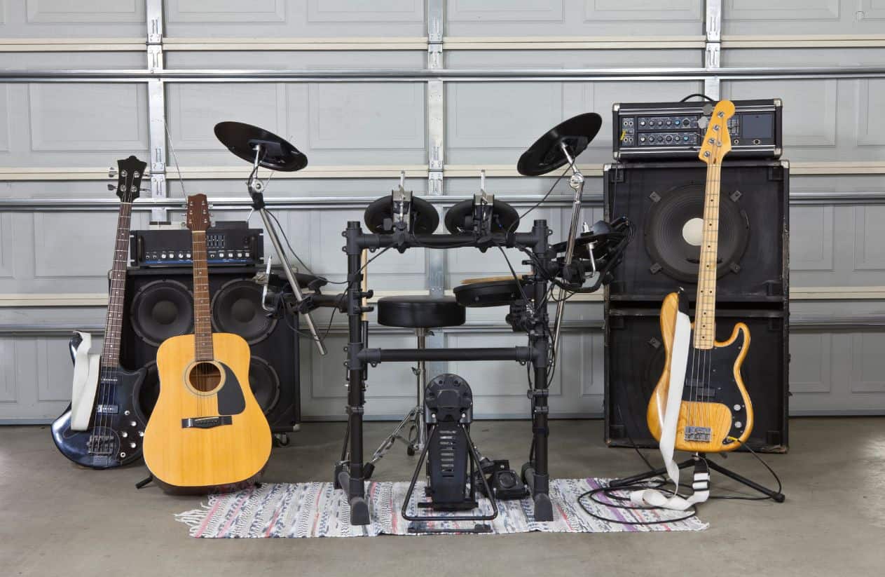 Live Bands For Hire In Montreal