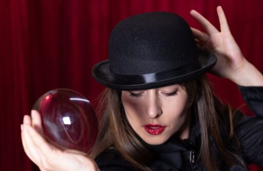 Best Magicians for Hire in Winnipeg