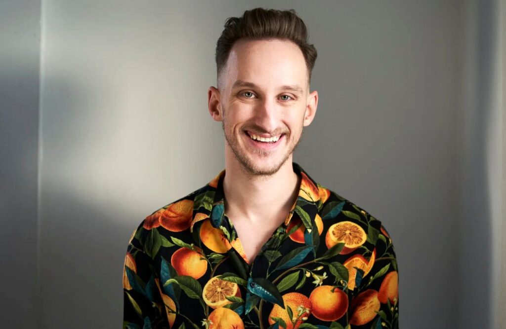 10 Best Comedians for Hire in Ottawa That Will Make Your Event Unforgettable 6 Kyle Brownrigg magicians that you can hire in ottawa