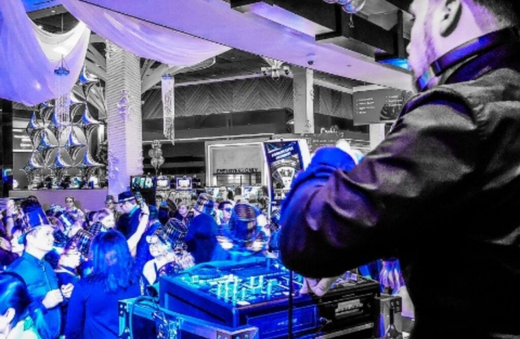 RHYTHM REVOLUTION DJ for hire in winnipeg