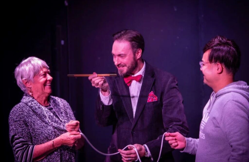 Rob Teszka magicians you can hire in burnaby