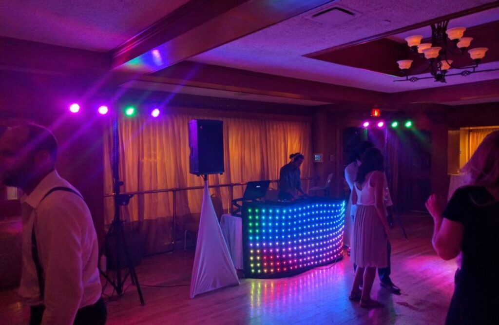 Andy Soul Entertainment dj that you can hire in surrey bc
