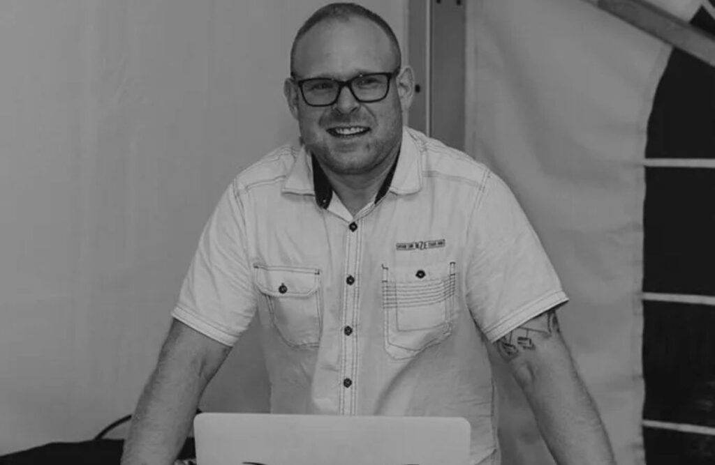 Caylin Vandenberghe wedding dj you can book in regina canada