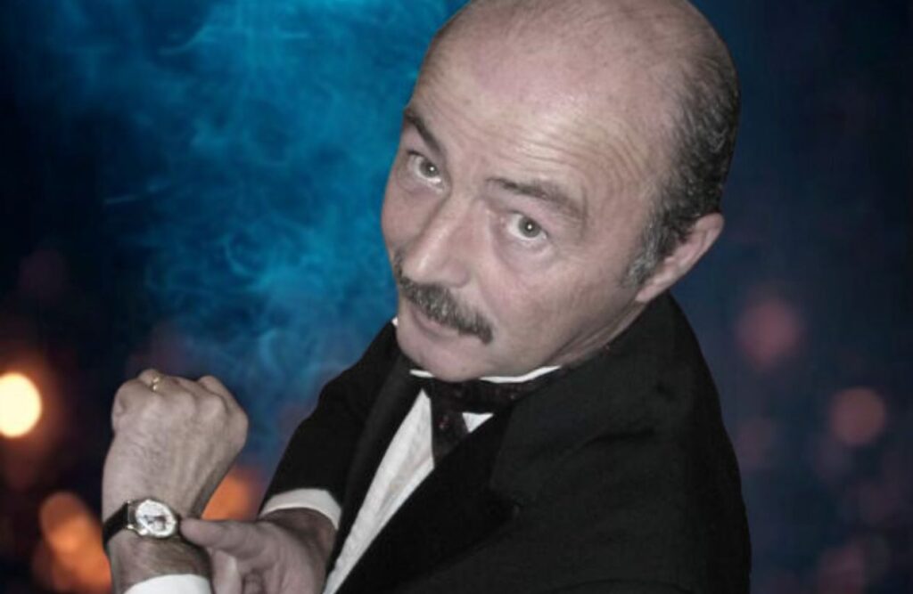 Chester McBain saskatoon magician that you can book for events