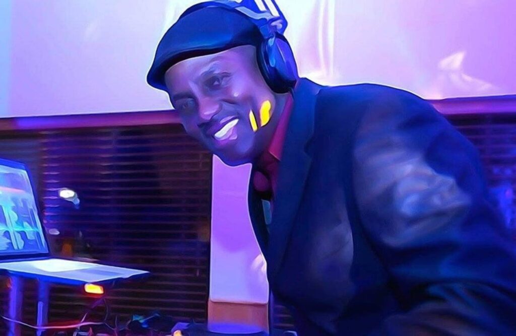 DJ Alibaba one of the dj that you can book in surrey