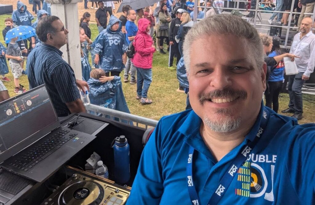 Double DJ Services that you can hire in waterloo