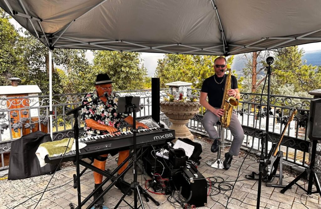10 Best Jazz Bands for Hire in Kelowna: The Insider’s Guide 6 DoubleSharp Duet one of the jazz bands that you can hire in kelowna