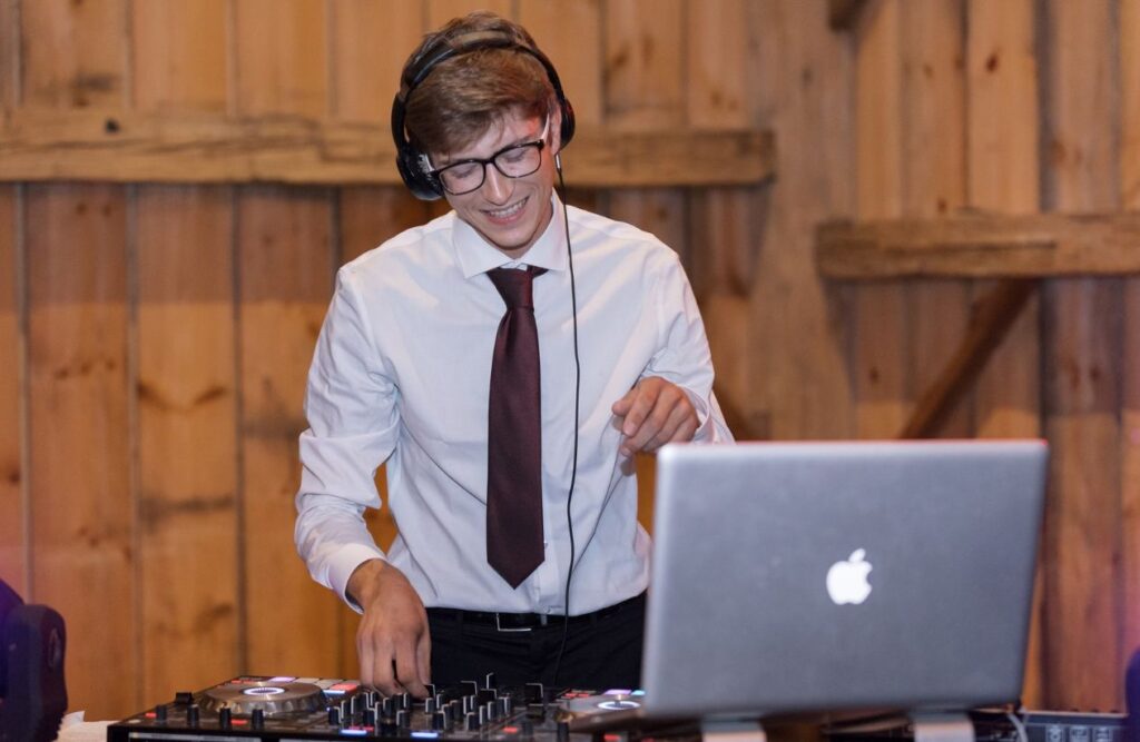 Eardrum Productions wedding dj you can book in waterloo canada