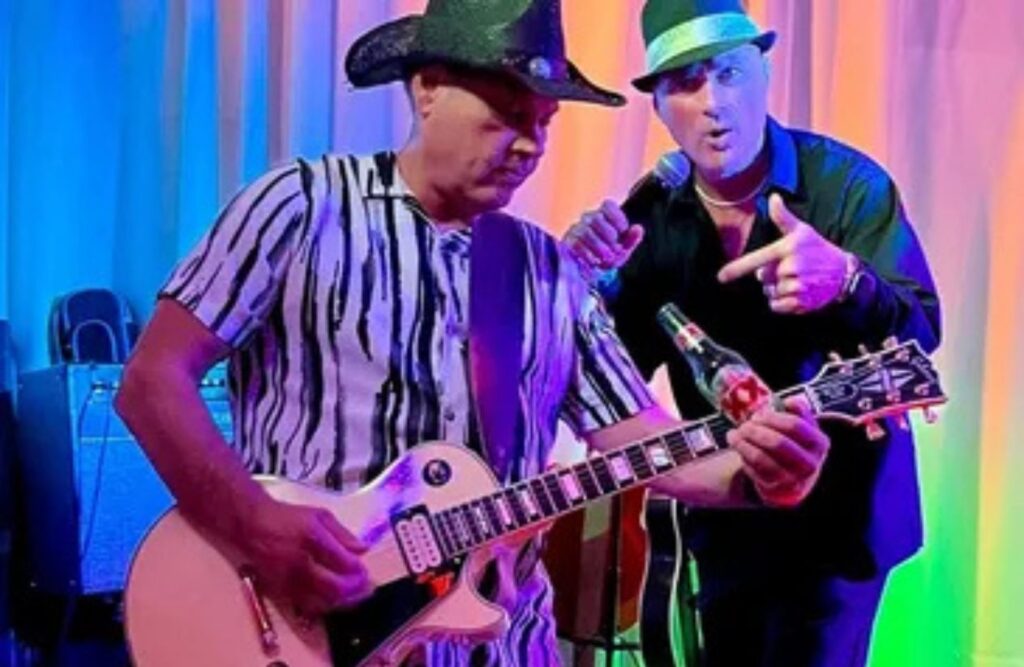 10 Best Wedding Singers for Hire in Kelowna: Top Independent Talent Revealed 8 Just Us wedding singer kelowna