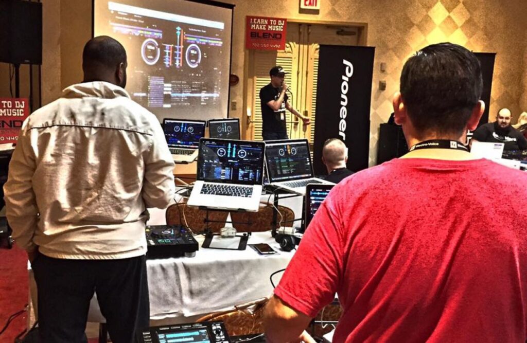 Loops N Jamzz wedding dj that you can hire in waterloo