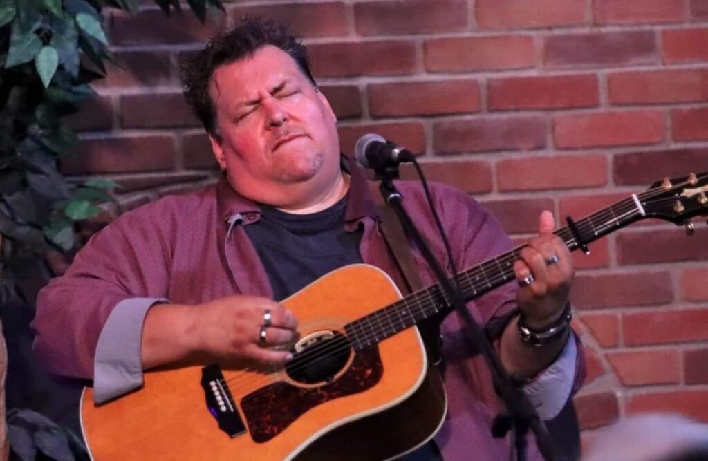 Mike Biggar wedding singer in moncton