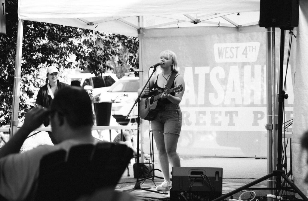 10 Best Wedding Singers for Hire in Kelowna: Top Independent Talent Revealed 5 Nevaeh Dyson wedding singer that you can book for kelowna events