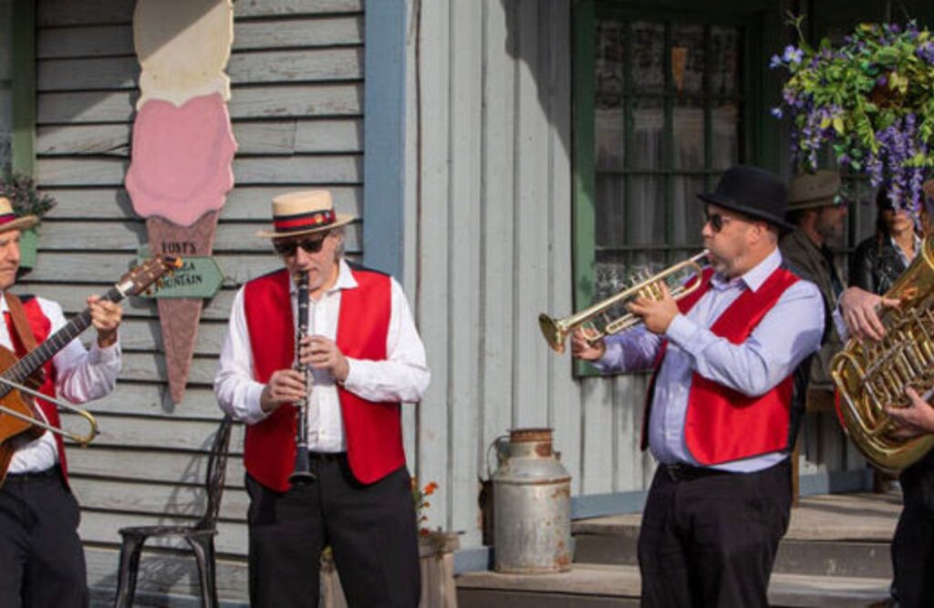 RazzMaJazz a jazz bands for hire in burnaby