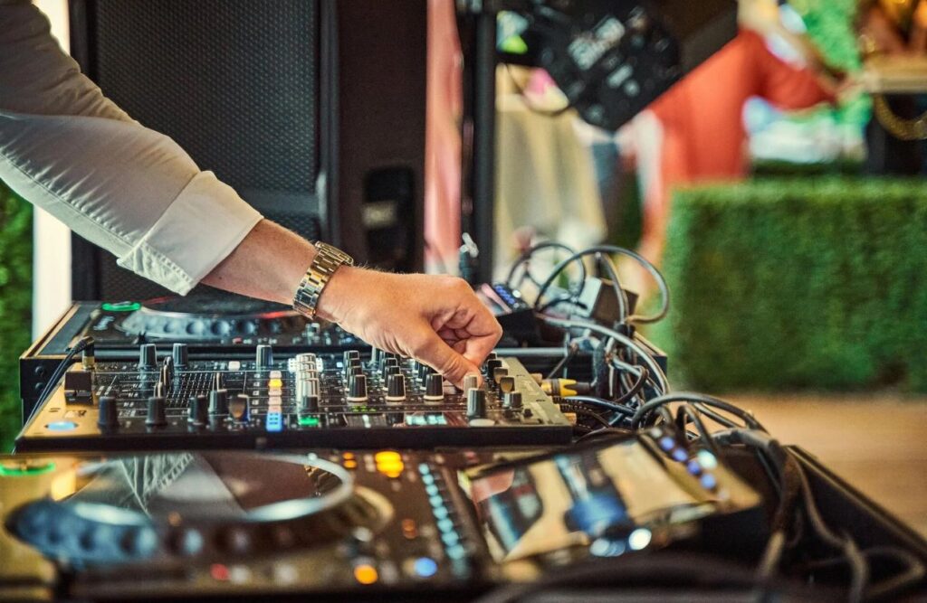 Rockin' Don's DJ Services you can book in Fredericton events