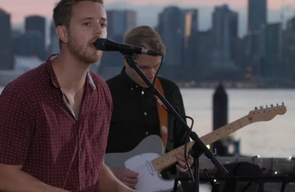 Scott Jacobs wedding singer that you can book in burnaby