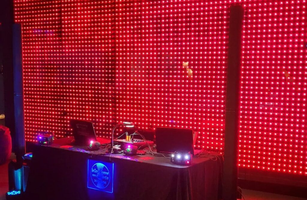 Spin Doctor DJ & Entertainment one of the dj that you can book in surrey