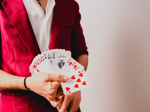 best magicians for hire in Saskatoon