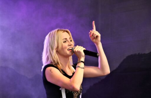 wedding singers for hire in burnaby