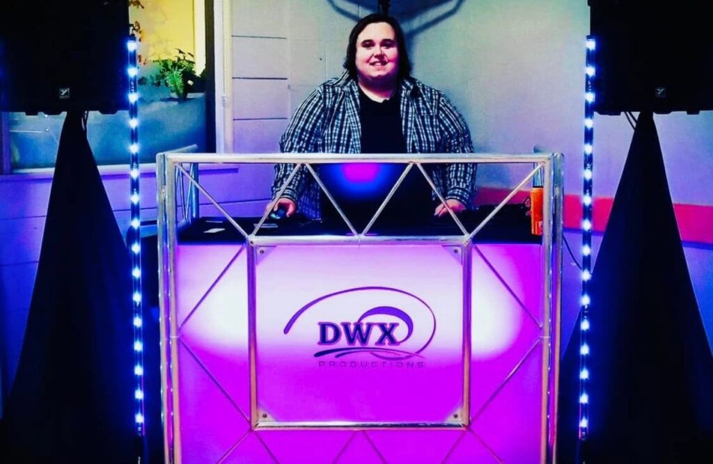 DJ DWX wedding Dj for hire in Charlottetown Canada