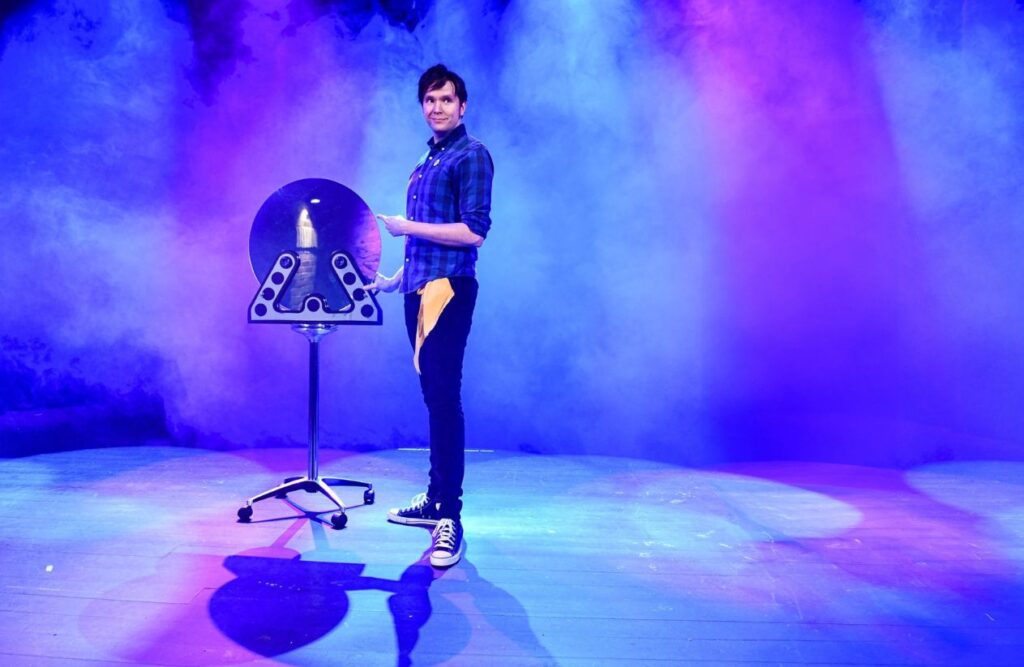 Lucas Wilson magician for hire in halifax