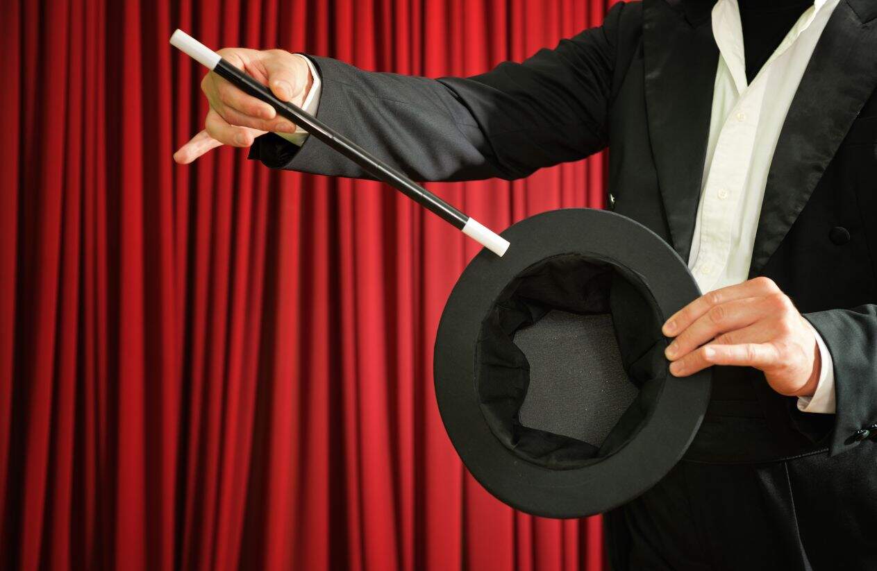 best magicians for hire in Halifax