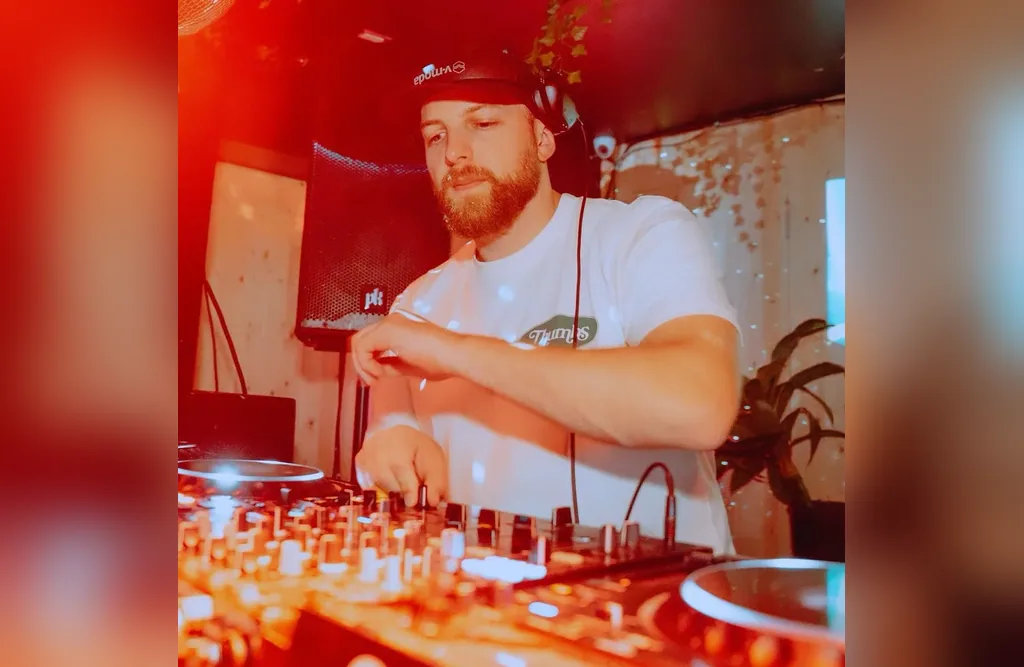 AGE one of the DJs for hire in Canada